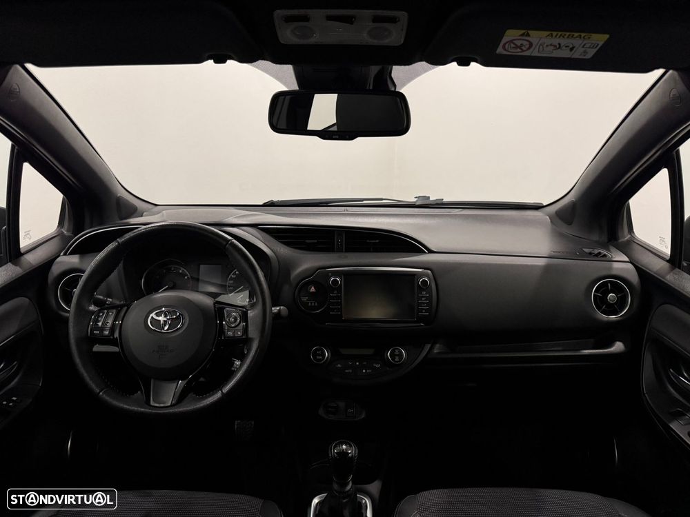 Toyota Yaris 1.5 VVT-i Comfort+P.Style - 32