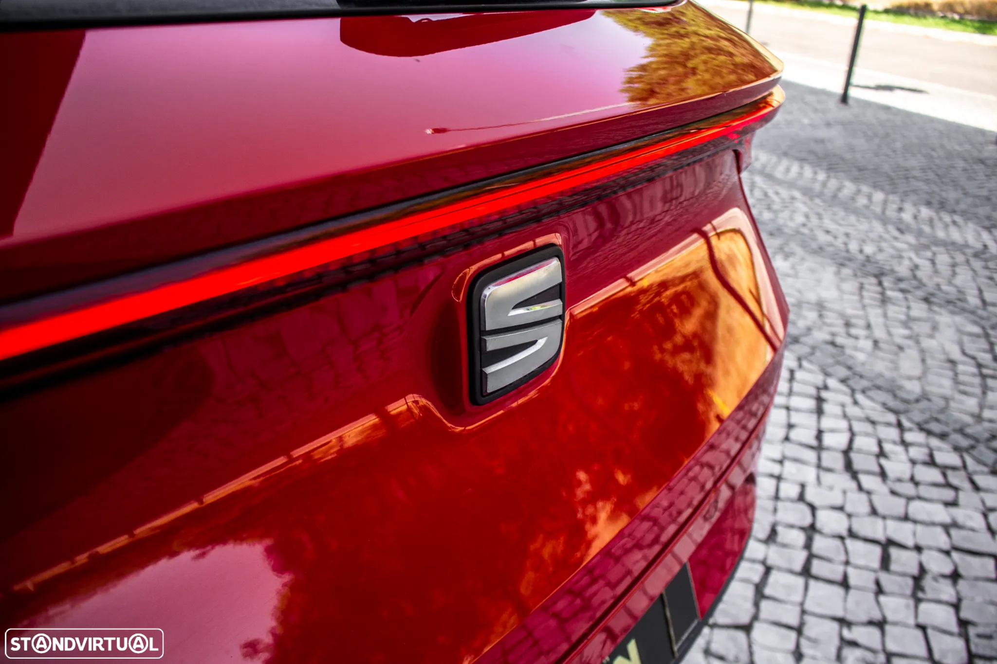 SEAT Leon ST 2.0 TDI DSG FR - 12