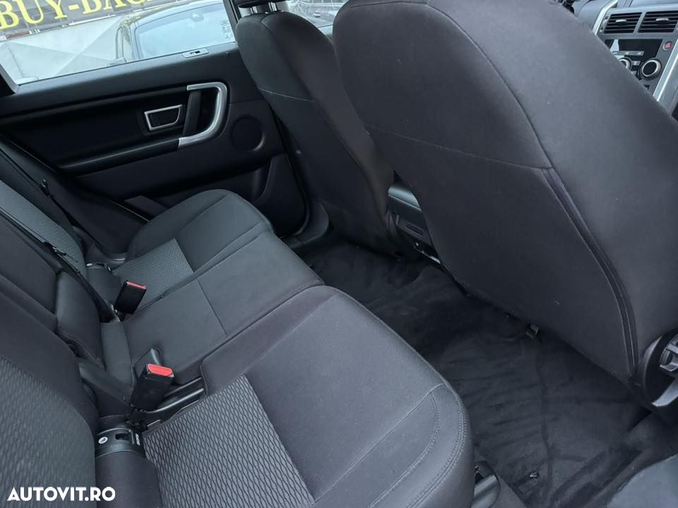 Land Rover Discovery Sport 2.0 D150 MHEV - 9