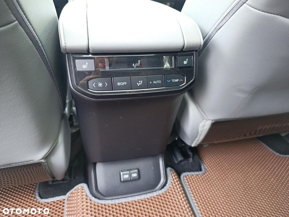 Toyota Highlander - 20