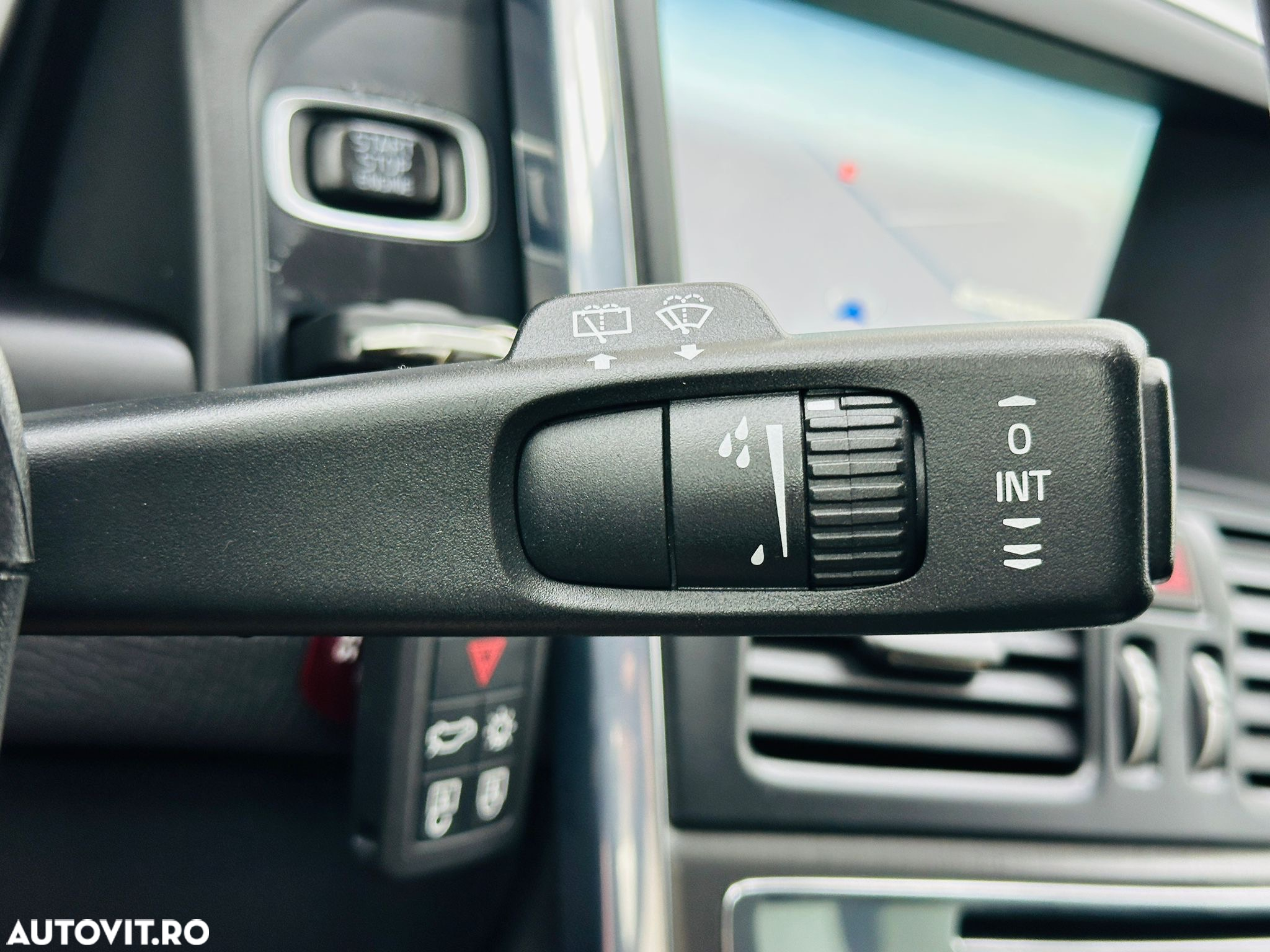 Volvo XC 60 - 36