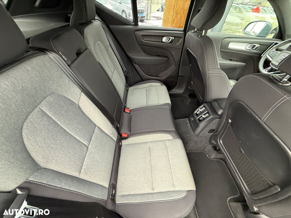 Volvo XC 40 T4 Recharge DKG Ultimate Dark - 20