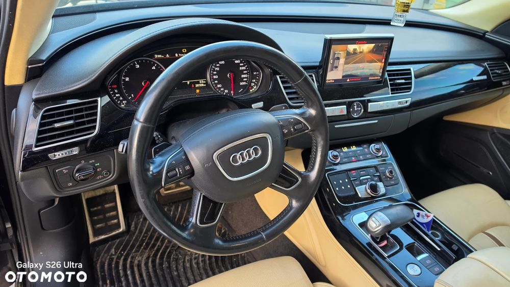 Audi A8 4.2 TDI DPF (clean diesel) quattro tiptronic Lang - 12