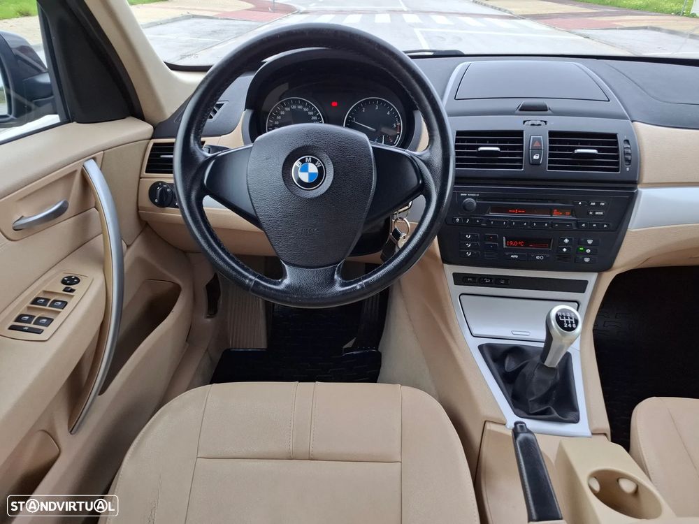 BMW X3 2.0 d - 18
