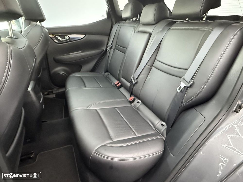 Nissan Qashqai 1.5 dCi N-Connecta - 12