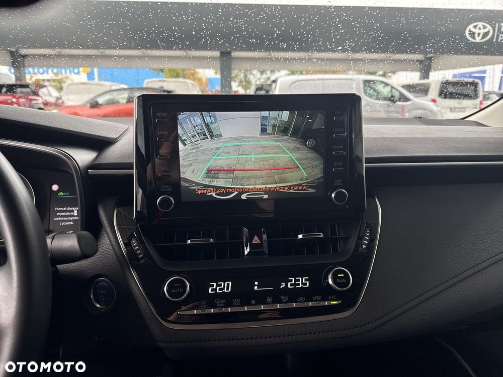 Toyota Corolla 1.8 Hybrid Comfort - 18