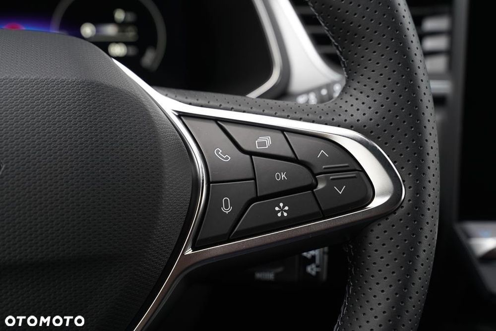 Renault Captur 1.3 TCe mHEV Techno EDC - 17