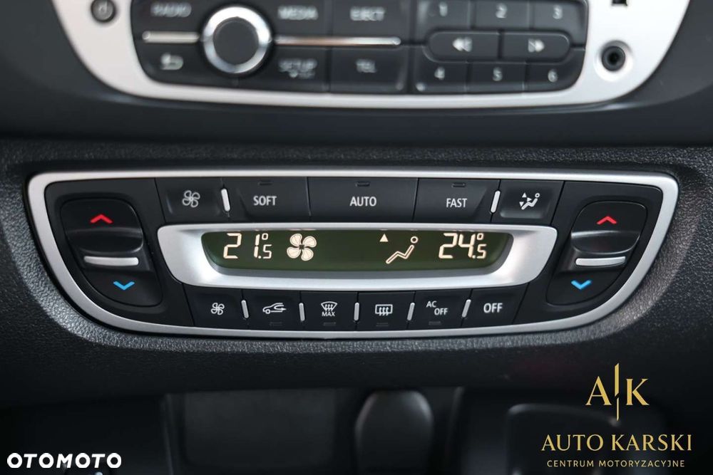 Renault Scenic - 25
