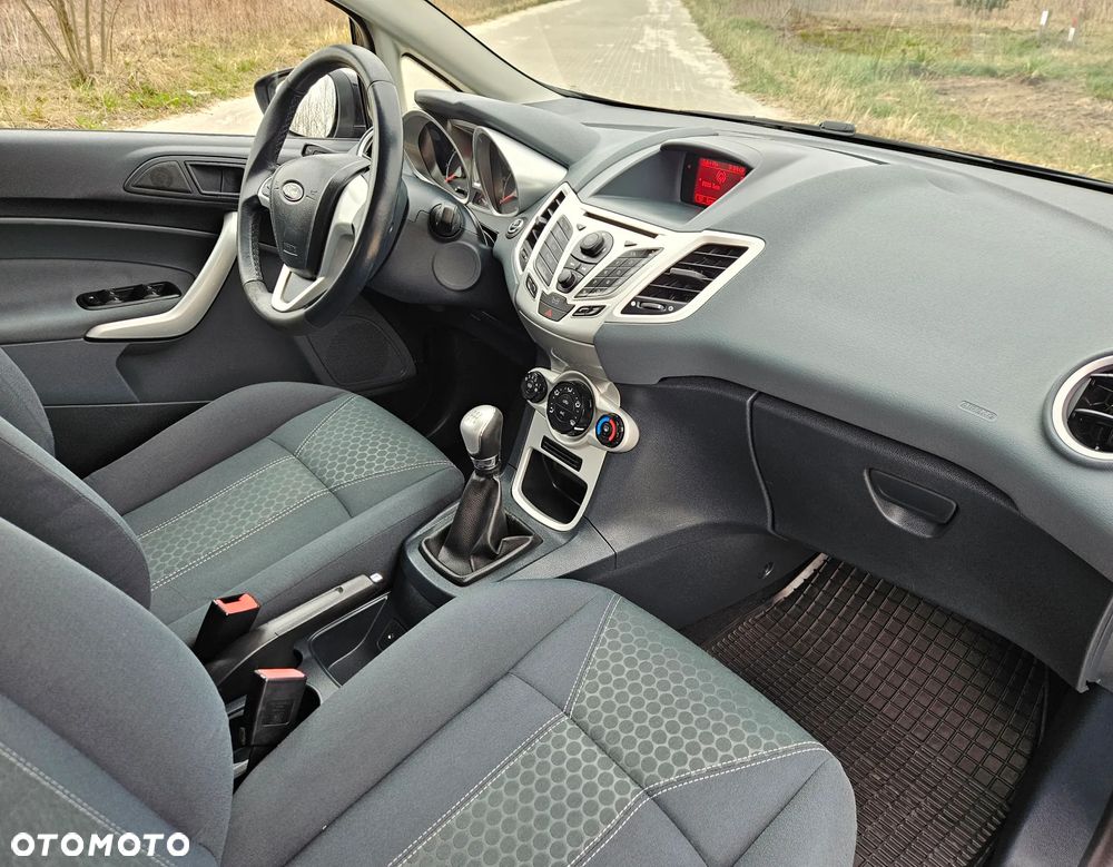 Ford Fiesta 1.4 Titanium - 7
