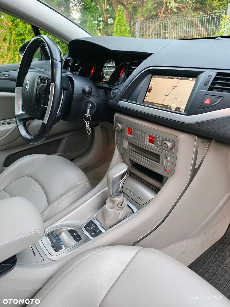 Citroën C5 BlueHDi 180 S&S EAT6 Cross - 12