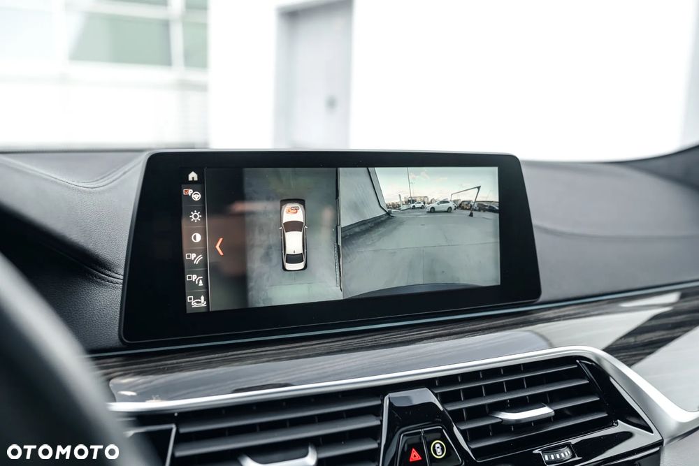 BMW Seria 5 - 26