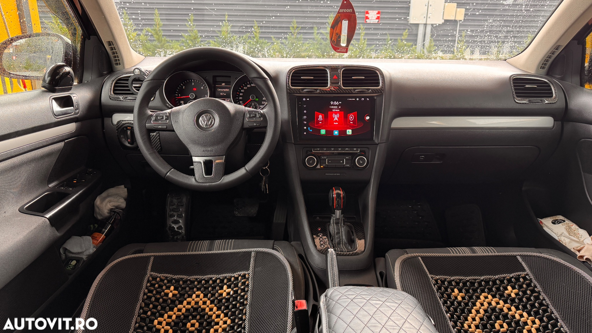 Volkswagen Golf 2.0 TDI Comfortline DSG - 11
