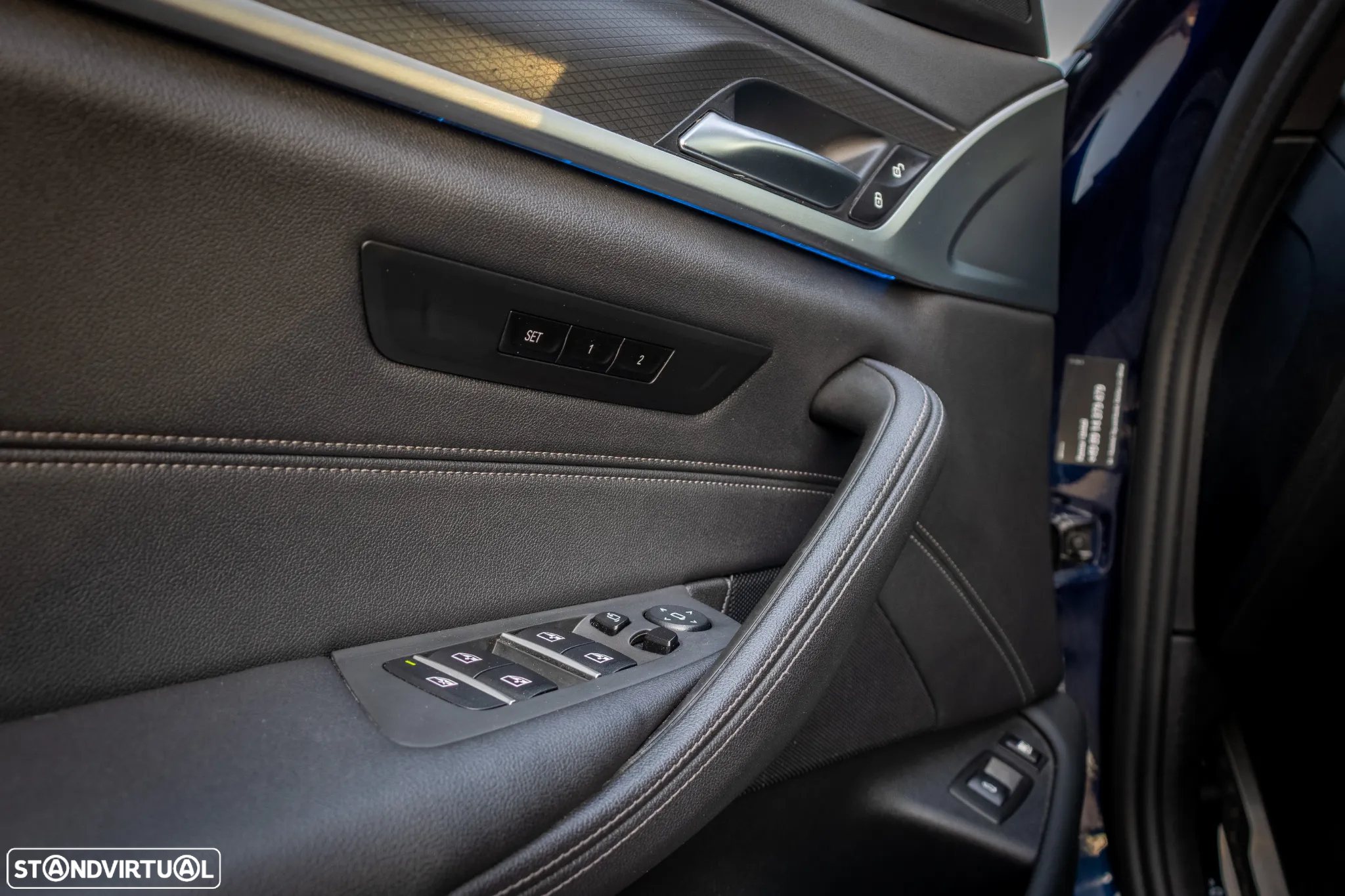 BMW 530 e Pack Desportivo M - 35