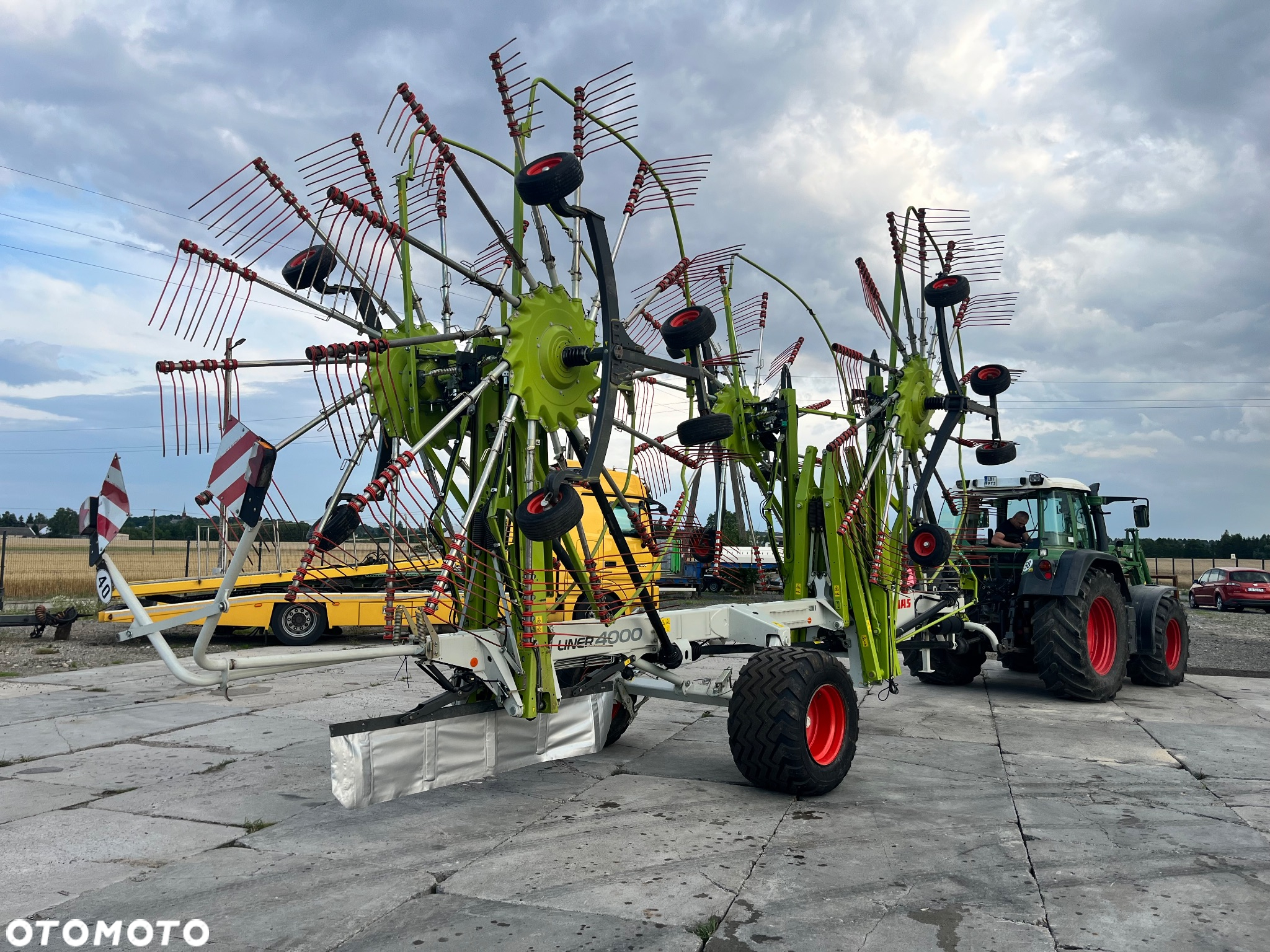 Claas Liner 4000 / zgrabiarka / 4 wirnikowa / 15 metrów / komputer ISOBUS - 5