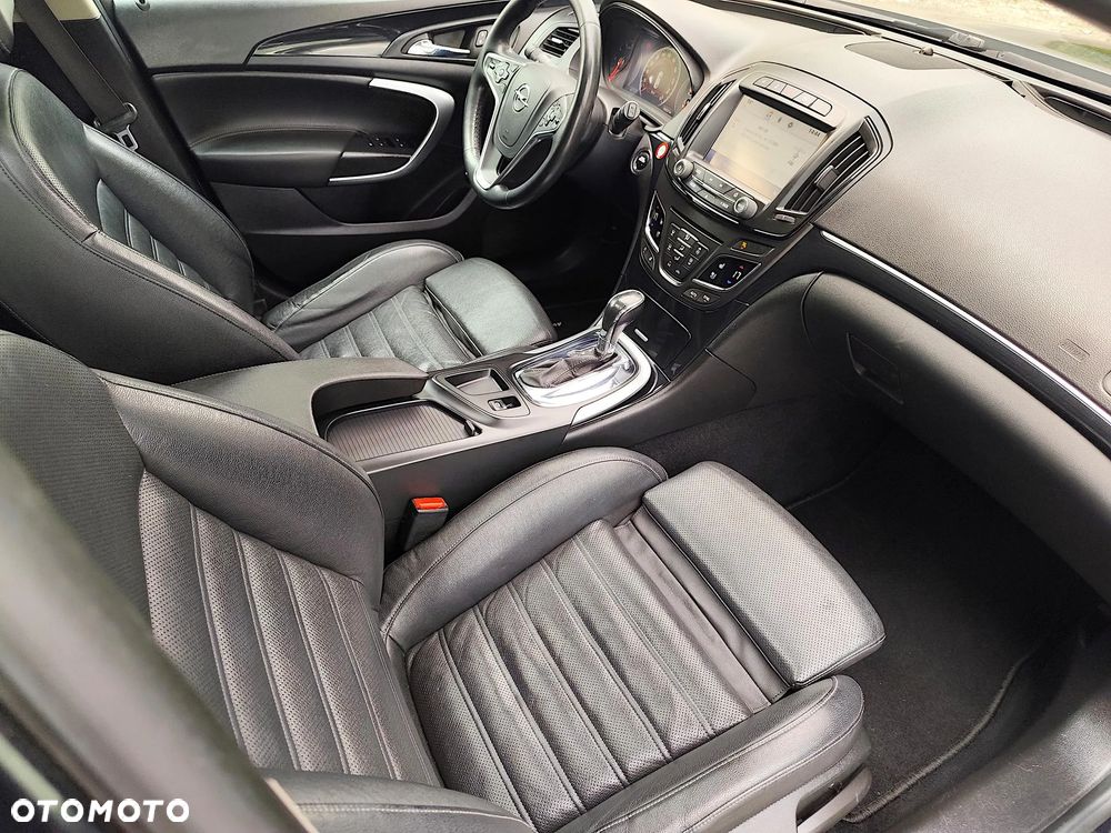 Opel Insignia - 29