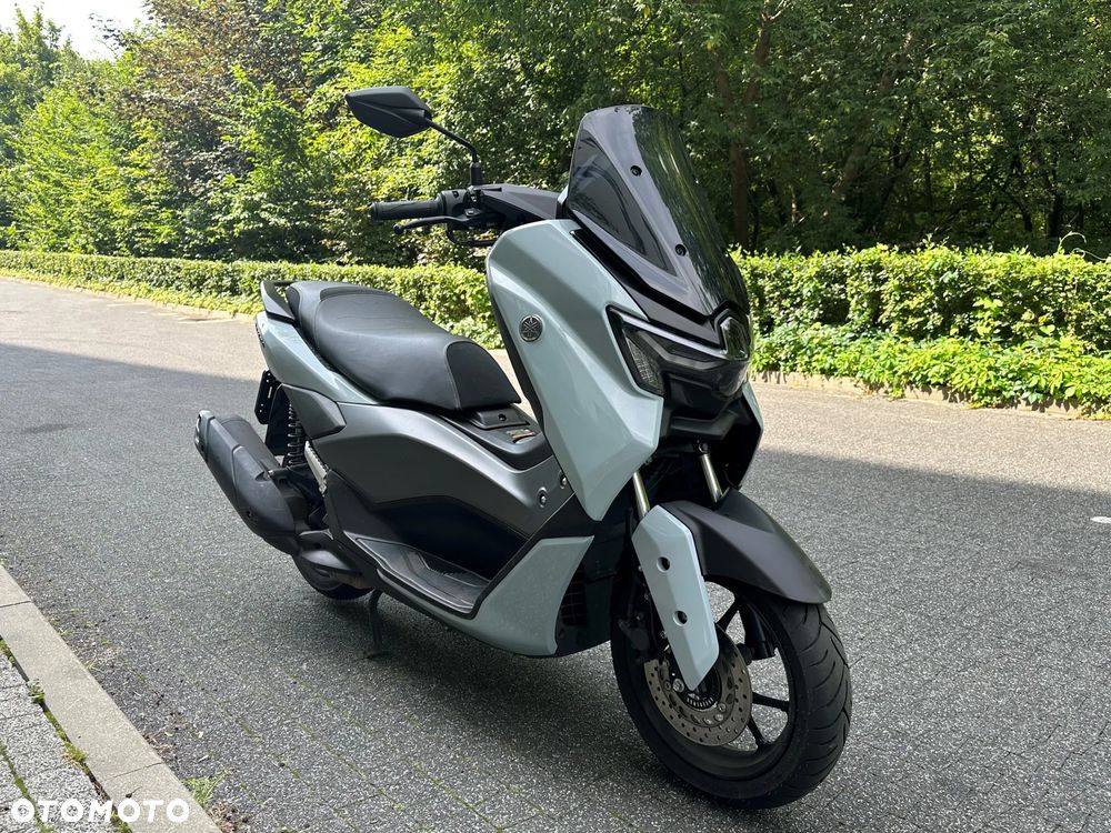 Yamaha NMAX - 11
