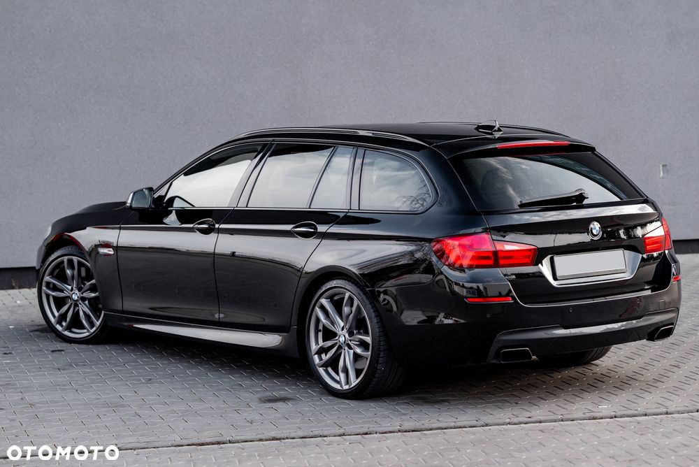 BMW Seria 5 M550d xDrive - 14