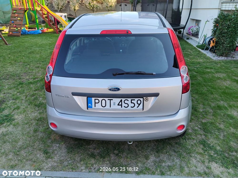 Ford Fiesta 1.3 - 5