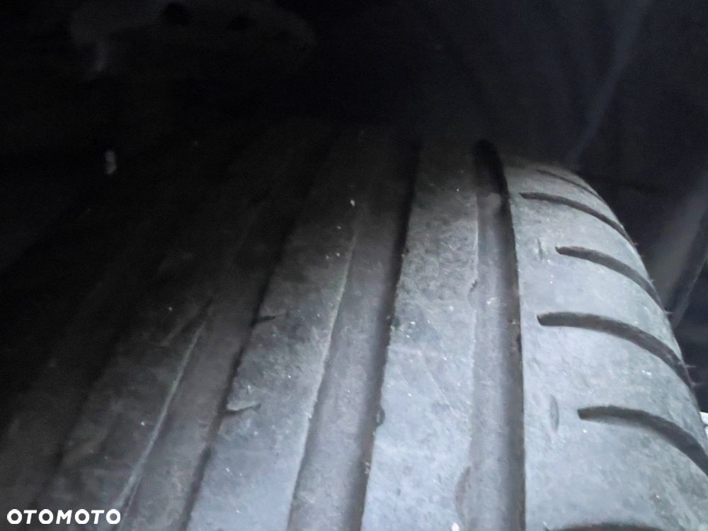 Ford S-Max - 21