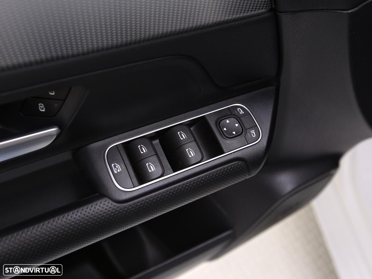 Mercedes-Benz B 250 e 8G-DCT Style - 16
