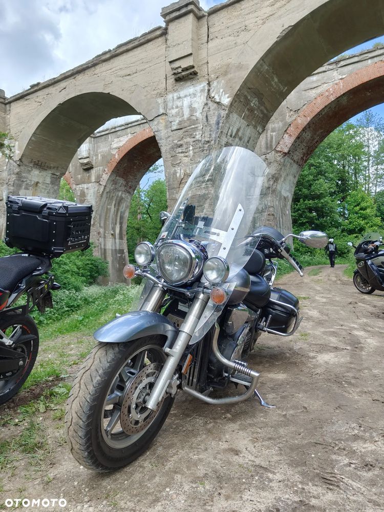 Yamaha XVS - 28