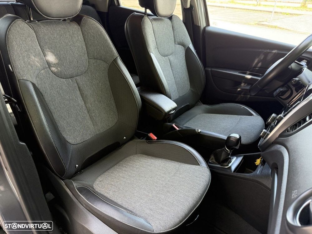 Renault Captur 1.5 dCi Exclusive XMOD EDC - 6