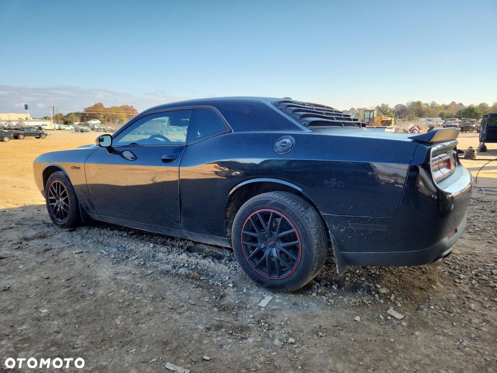 Dodge Challenger Automatik SXT Plus - 5