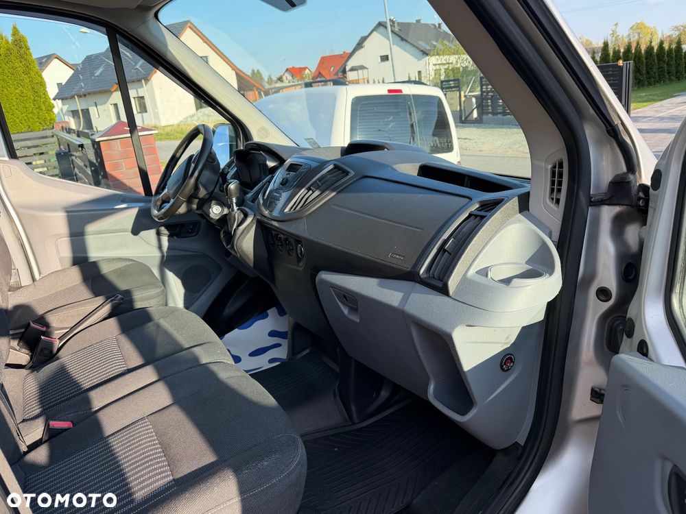 Ford Transit - 19