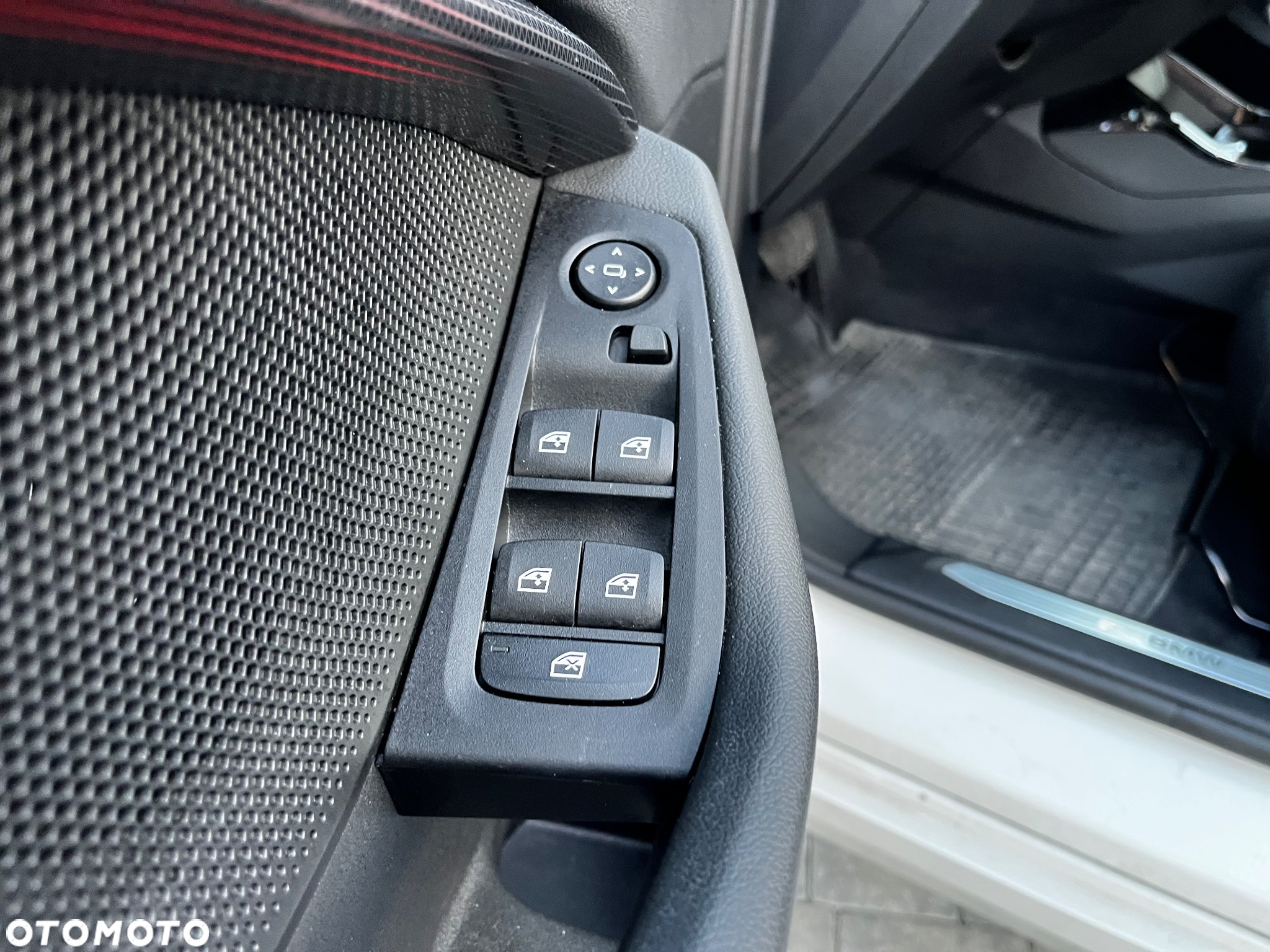 BMW Seria 1 118i Advantage - 21