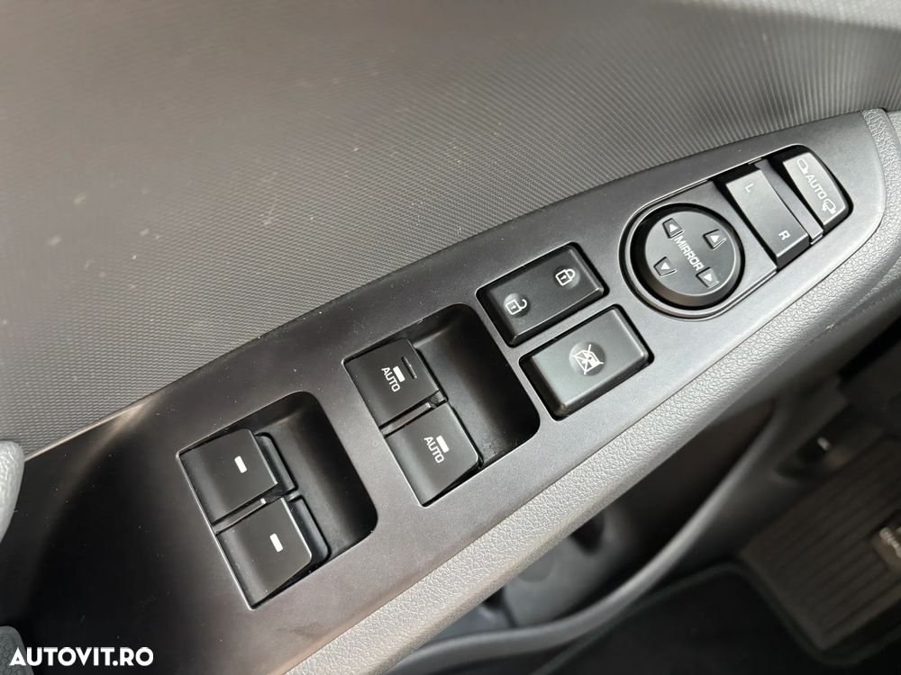 Hyundai IONIQ Hybrid 1.6 GDI - 23