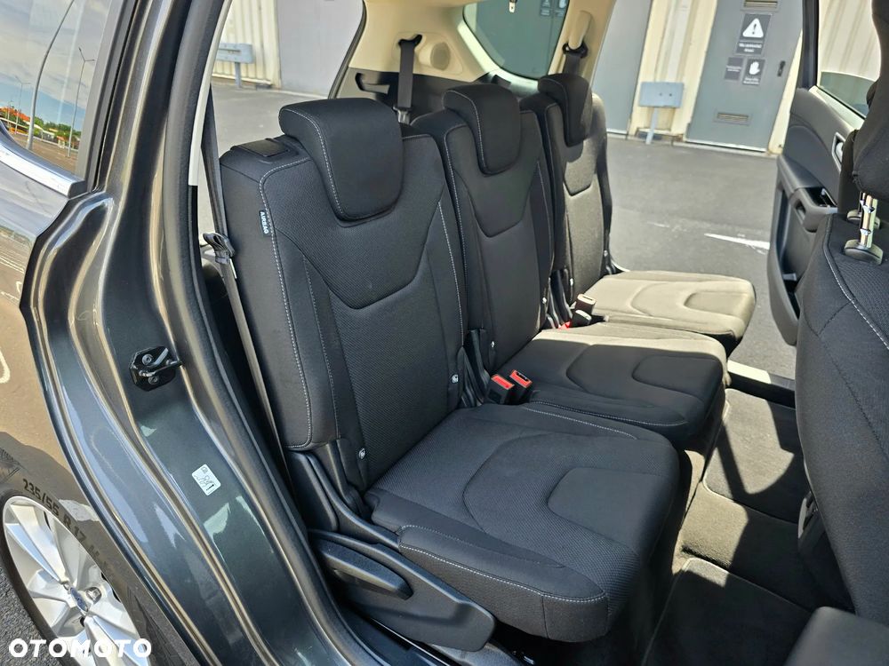 Ford S-Max 2.0 EcoBlue Titanium - 20