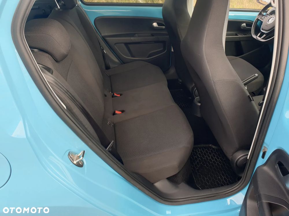 Volkswagen up! 1.0 Black Style - 12