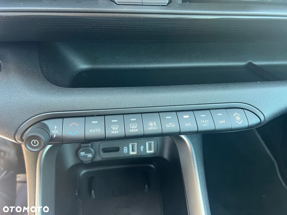 Jeep Avenger - 33