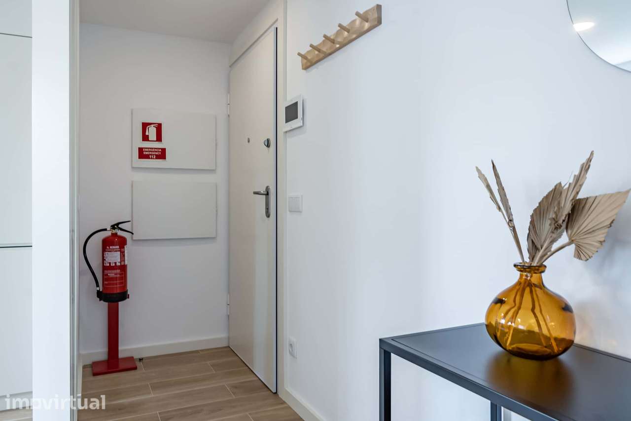 One bedroom duplex apartment in Bonfim, top floor and fully equiped - Grande imagem: 2/16