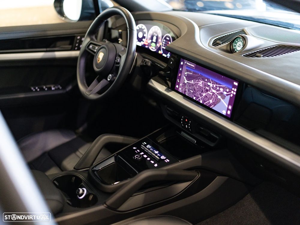 Porsche Cayenne Coupé E-Hybrid Tiptronic S - 24