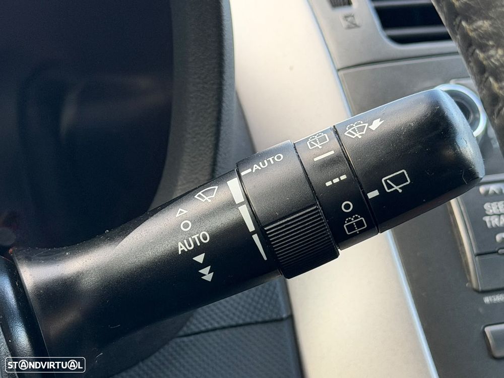 Toyota Auris 1.4 VVT-i AC - 13