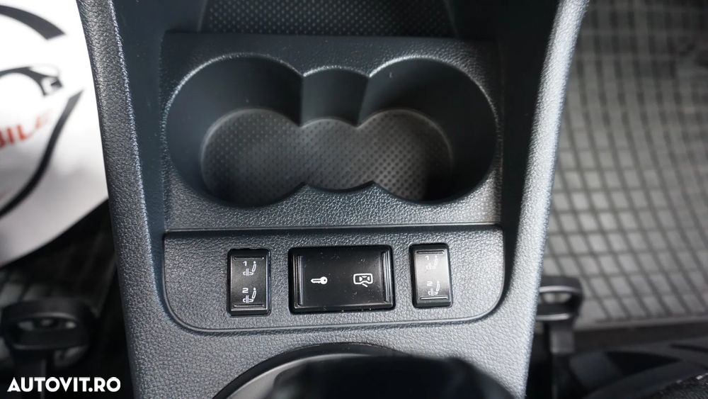 Skoda Fabia 1.4 TSI RS DSG - 27
