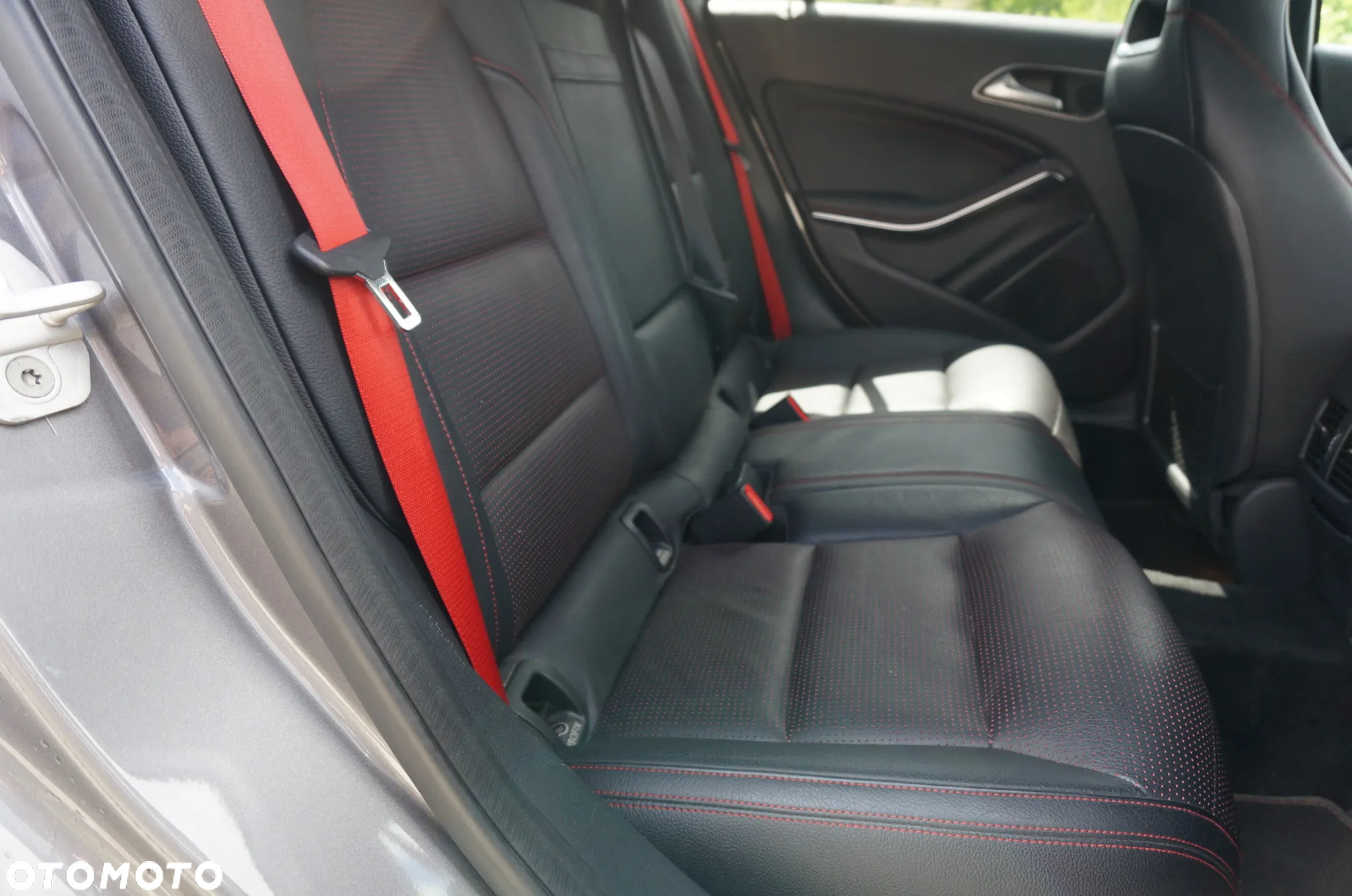 Mercedes-Benz Klasa A AMG 45 4-Matic - 29