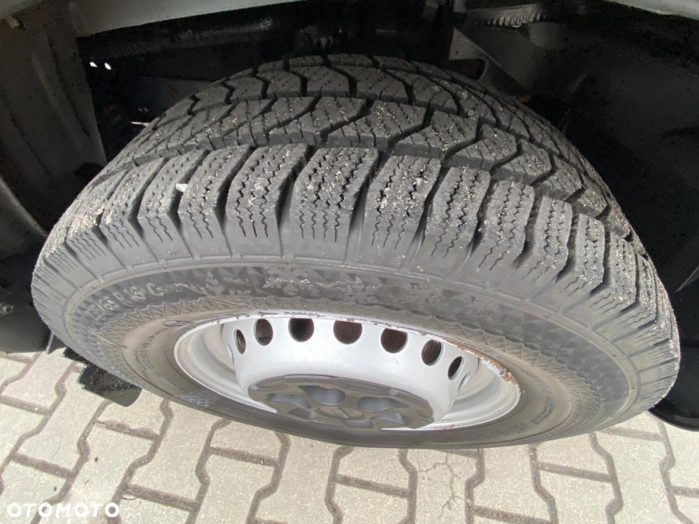 Iveco DAILY 35-140 HI-MATIC KONTENER CHŁODNIA MROŹNIA NISKI PRZEBIEG - 31