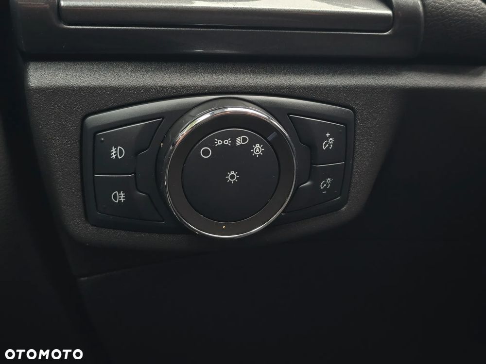 Ford Mondeo 2.0 EcoBlue Titanium - 29