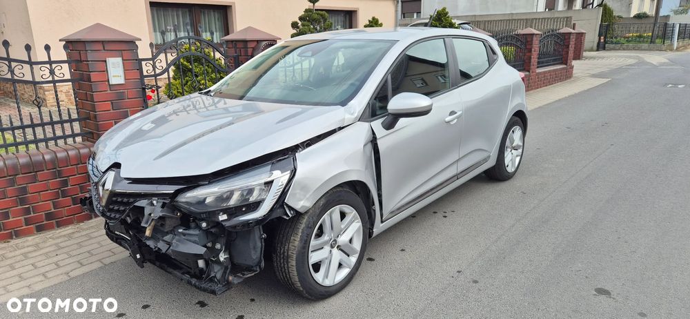 Renault Clio - 1
