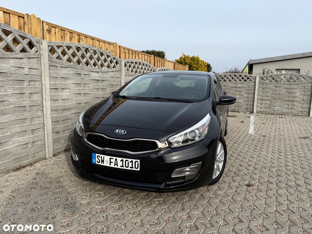 Kia ProCeed - 8