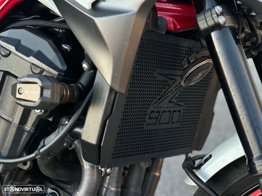 Kawasaki Z Z900 Performance - 4