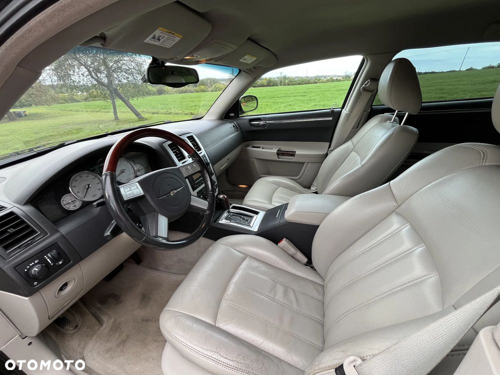 Chrysler 300C - 20