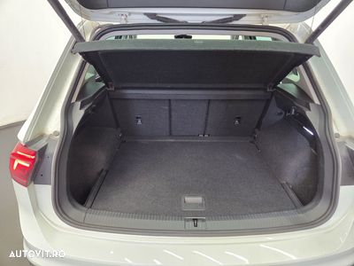 Volkswagen Tiguan 2.0 TDI DSG Elegance - 3