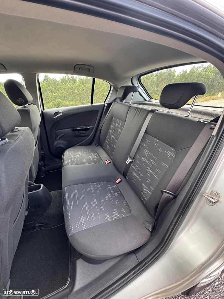 Opel Corsa 1.2 Enjoy S/S - 18