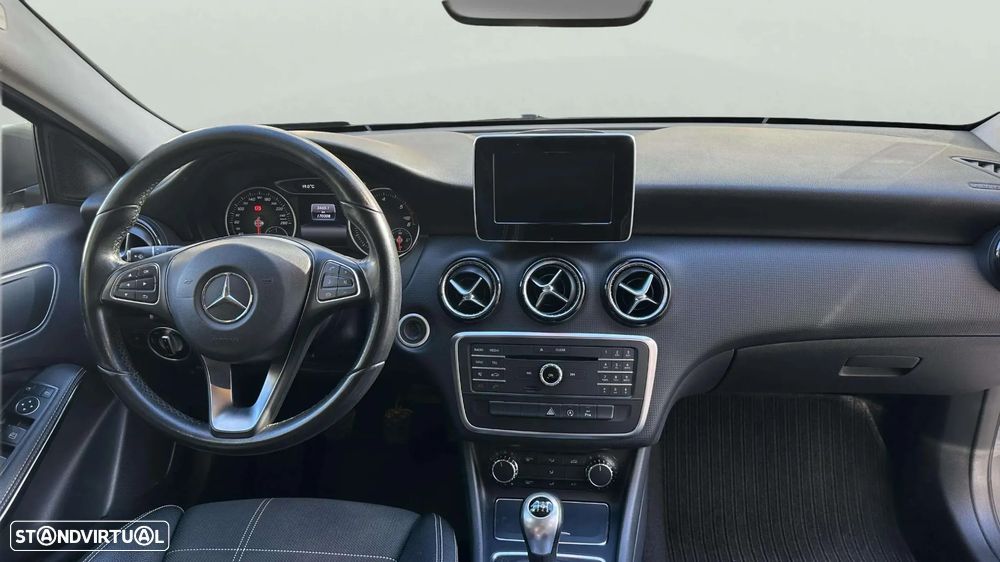 Mercedes-Benz A 180 CDI BE Urban - 12