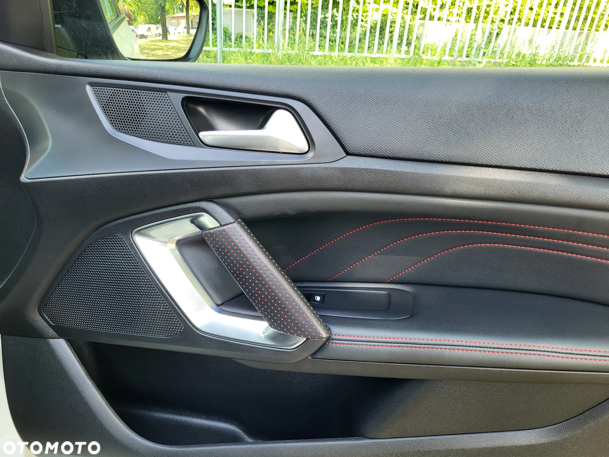 Peugeot 308 SW 1.6 Pure Tech GPF GT S&S EAT8 - 38