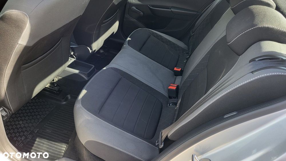 Skoda Fabia 1.0 TSI Ambition - 12