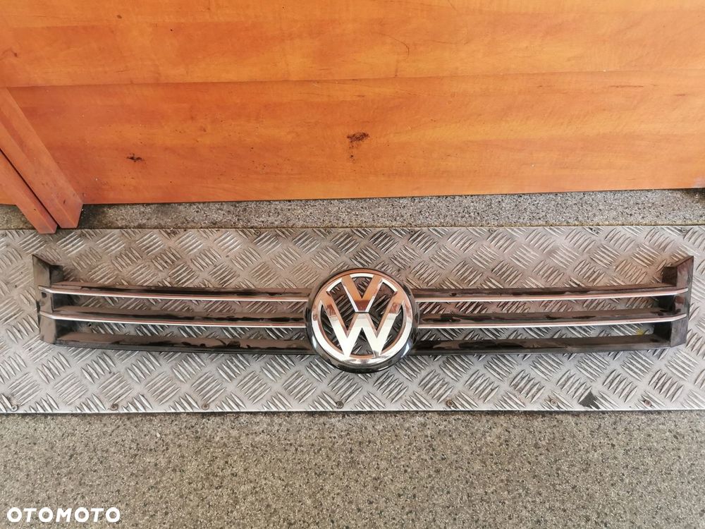 GRILL ATRAPA ZDERZAKA VW TOURAN/CADDY 1T0853655C